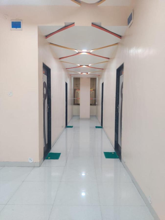 Hotel Hariram Tower Wardha Luaran gambar