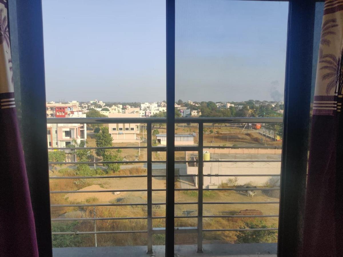 Hotel Hariram Tower Wardha Bilik gambar