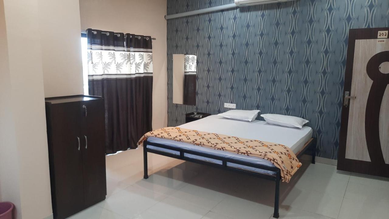 Hotel Hariram Tower Wardha Luaran gambar