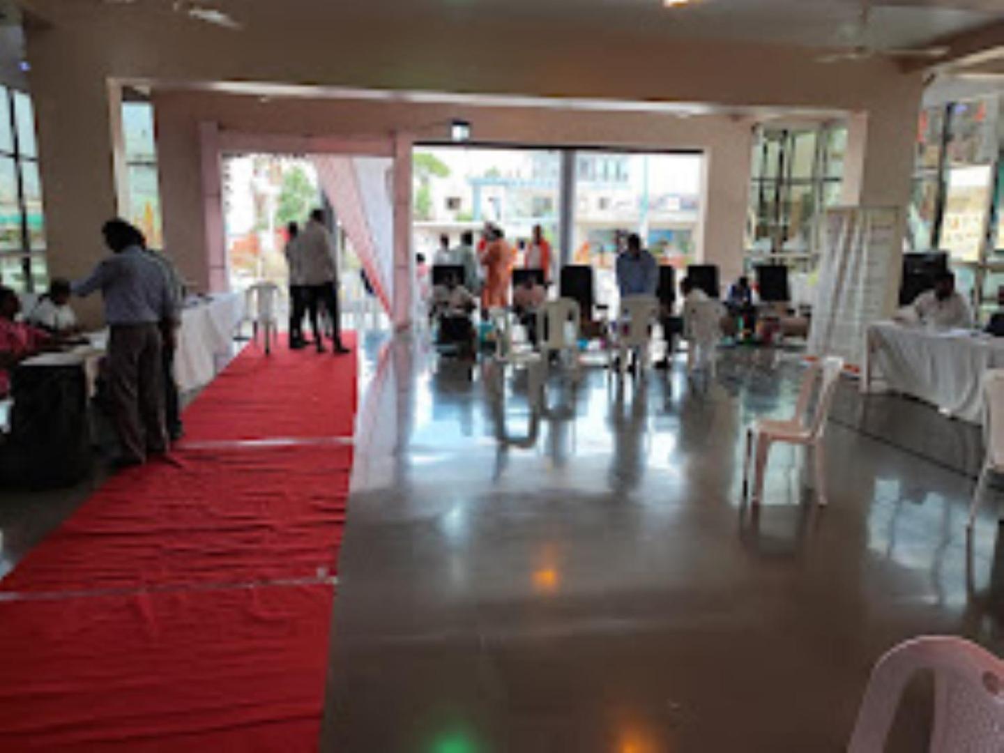 Hotel Hariram Tower Wardha Luaran gambar