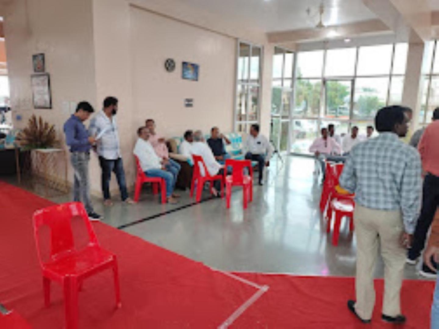 Hotel Hariram Tower Wardha Luaran gambar