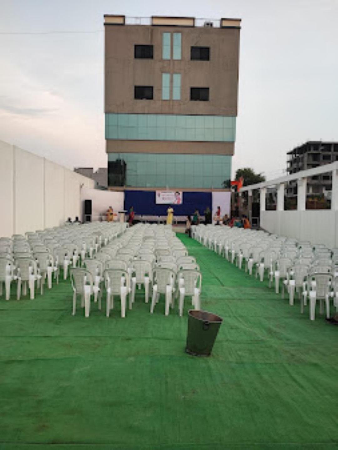 Hotel Hariram Tower Wardha Luaran gambar