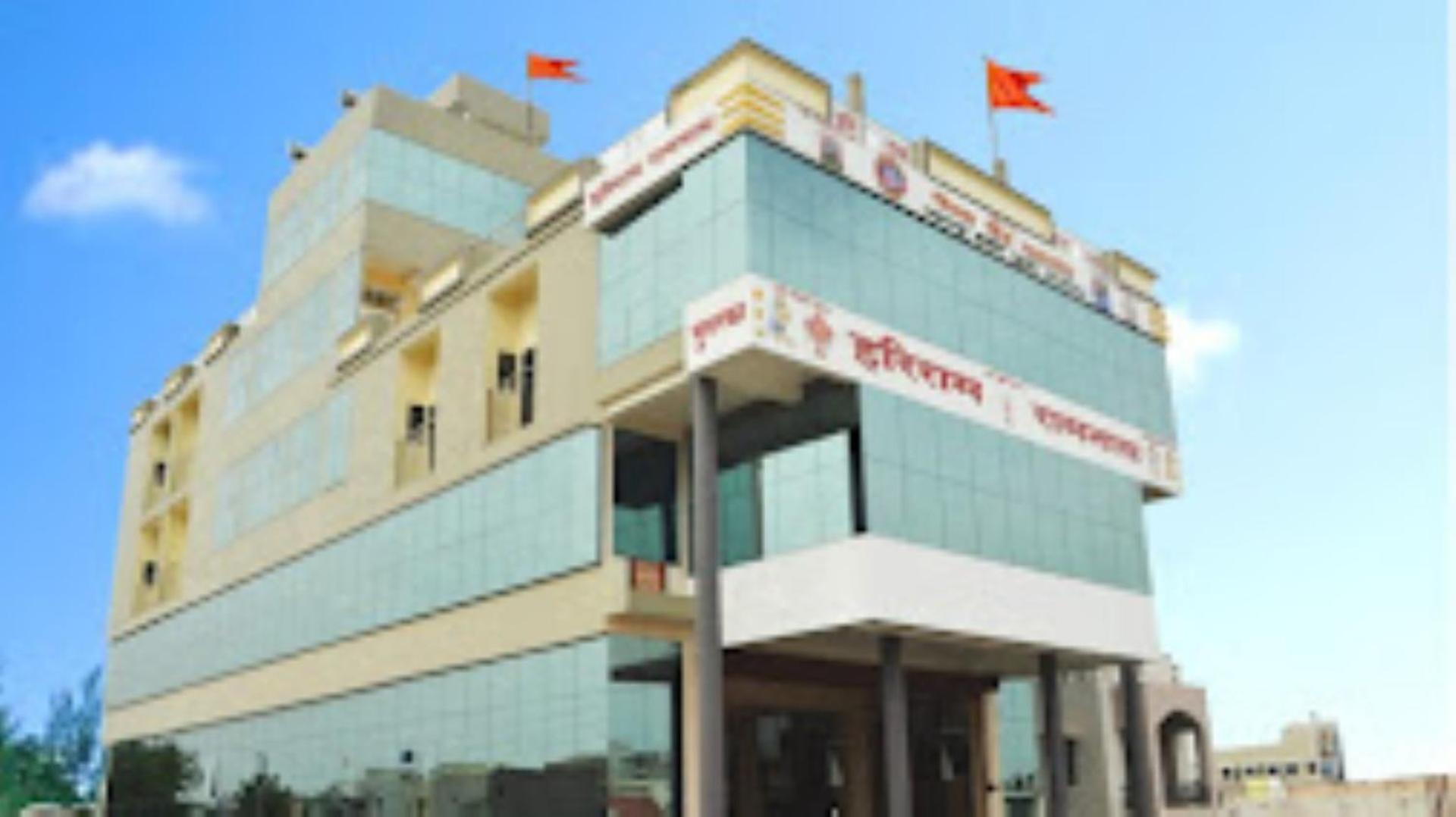 Hotel Hariram Tower Wardha Luaran gambar